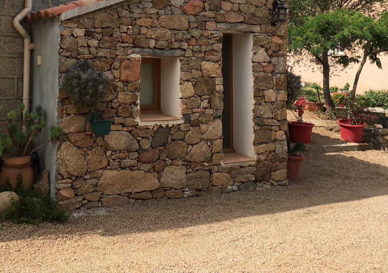 Caseddu di Chjarastella Figari  Bagian luar foto
